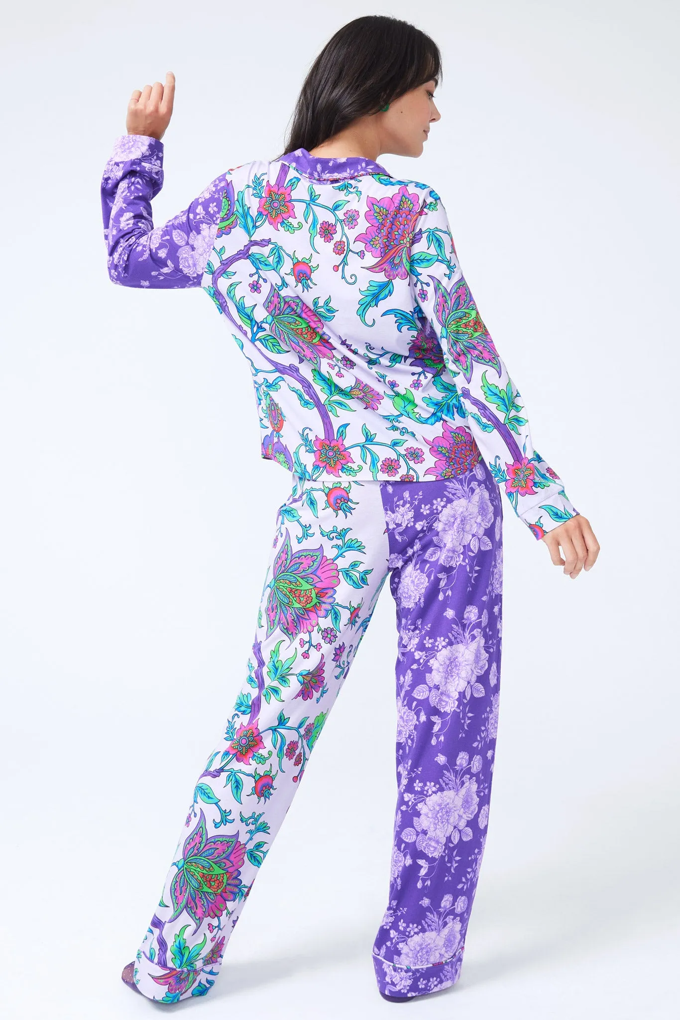 Pajama Set in Violet Porcelain and Bright Baroque
